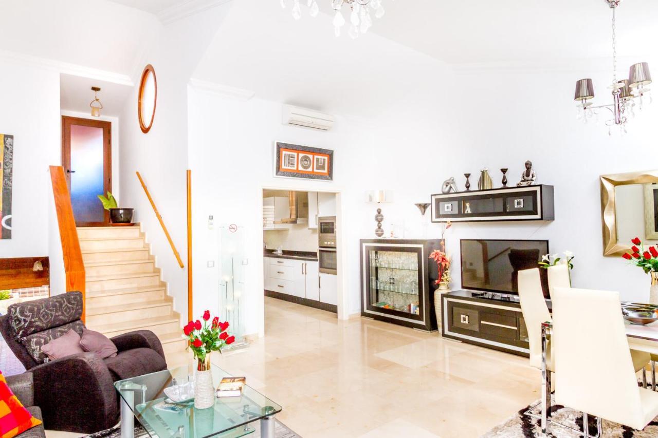 Casa Holmston, Duplex Villa With Hot Tub In Anfi Tauro Topaz Mogan Luaran gambar