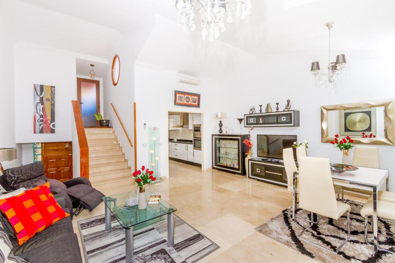 Casa Holmston, Duplex Villa With Hot Tub In Anfi Tauro Topaz Mogan Luaran gambar
